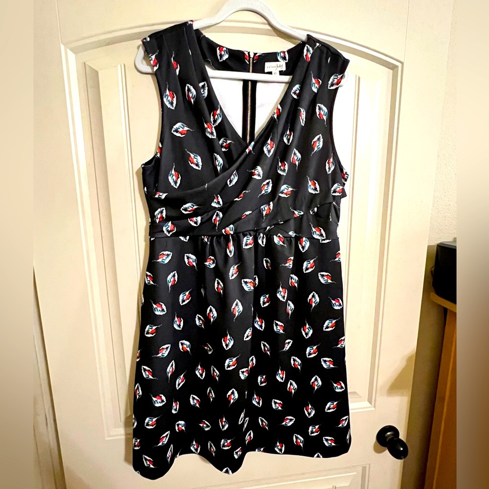 Beautiful Maison Jules feather dark navy blue dress, only worn once!